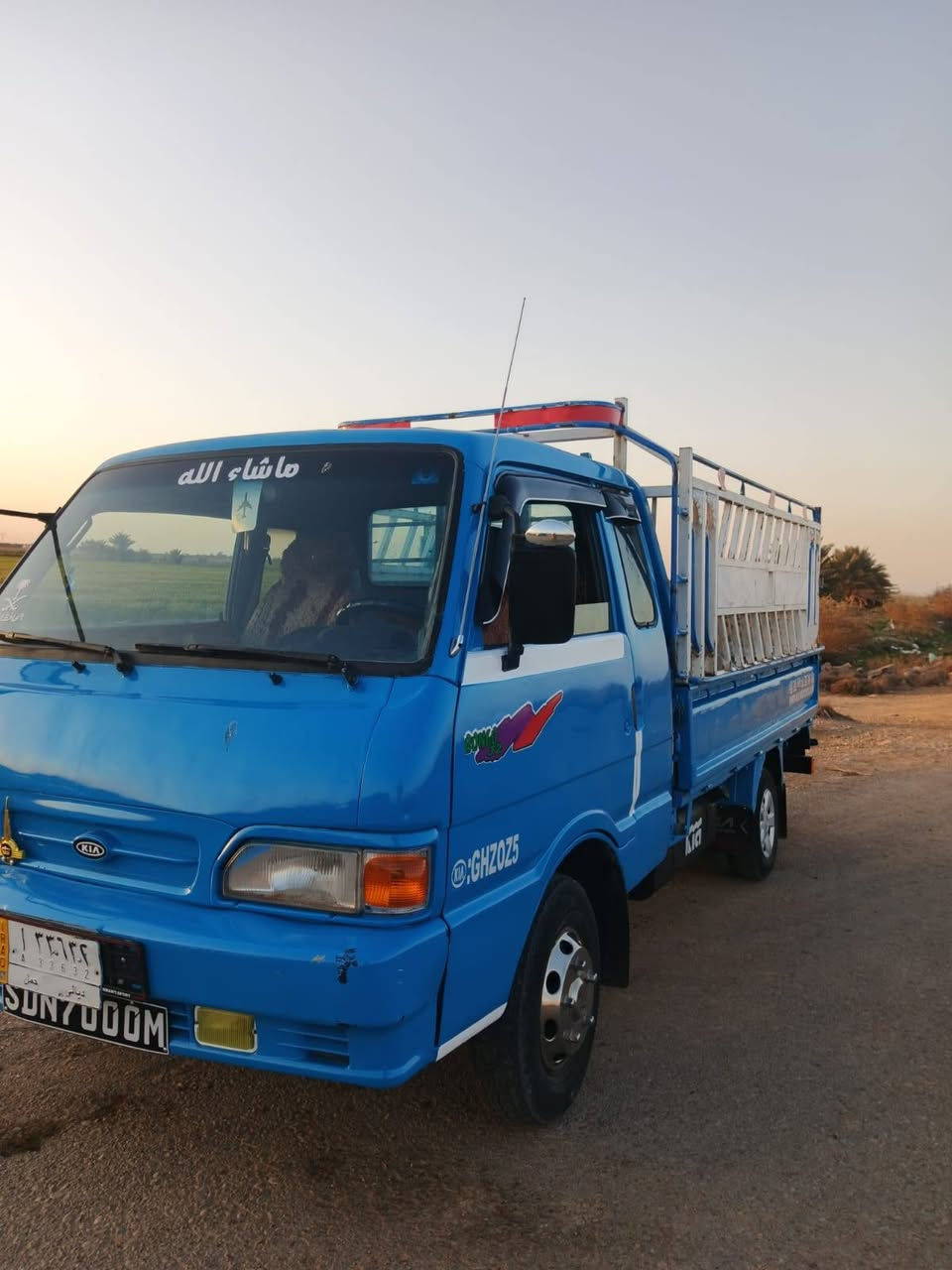 من رخصت مديرالكروب المحترم 
كية موديل 96 رقم ديالى
كير مكفول
محرك مكفول
شاصي مكفول
صدر مكفول
تخم تاير جديد
سيارة معمرة ومصبوقة حزام بدون حادث
سيارة كاملة
مكانها ديالى خان بني سعد
سعر. 54   بيهاء مجال قليل حيل
***********.   ابوفاطمة الجميلي

خوان بدون خاص اني مكلف بنشرها
