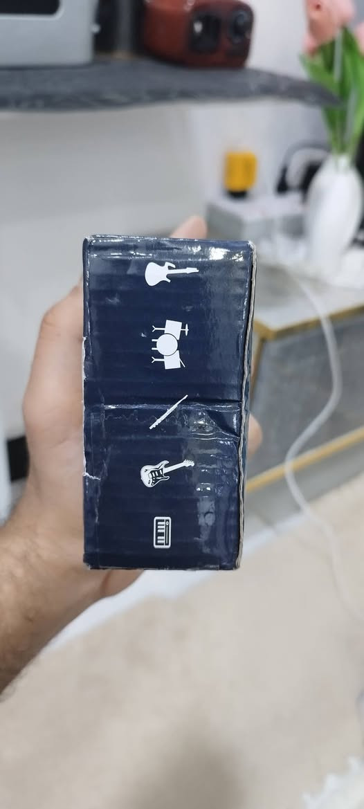 وايرلس صوتيات مرسل + مستلم شحن تايب سي 4 قنوات نقل صوت جودة ممتازة بلا تقطيع


**إذا كنت صاحب هذا الإعلان وتريد حذفه لأي سبب، رجاءا أرسل رسالة إلى الدعم الفني**