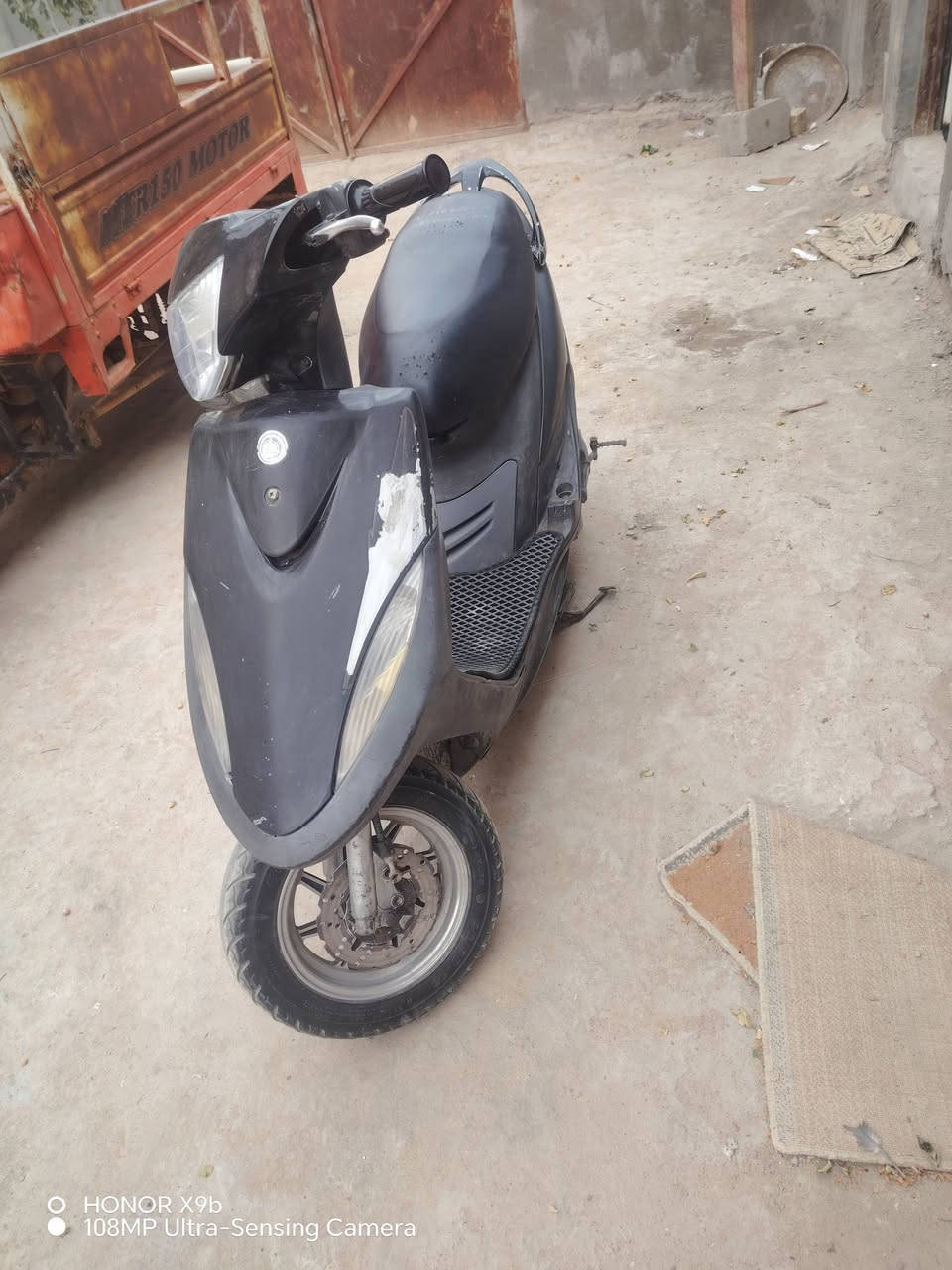 السلام عليكم ماكس عدله دراجه 49بلاد ما مفتوحه كهربائيات شغاله بس ينرادلهة باتري وشخاطه مكاني البصرة الهارثه هاذ رقمي*********** السعر 650 وبيها مجال
