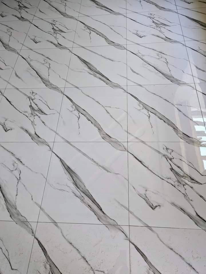 خلفه سيراميك والباخ شغل درجه والتزام بل عمل متفرق حاليأ وات ساب او اتصال ***********
