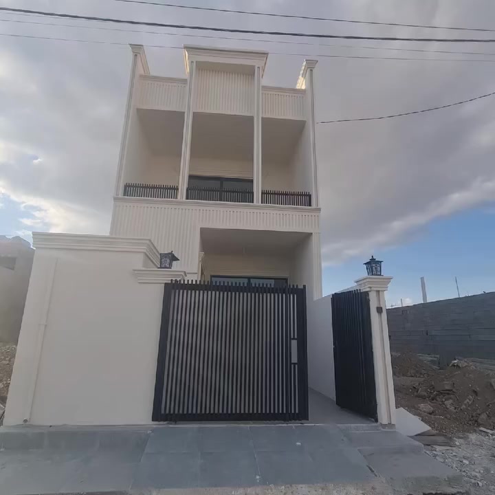 دارلبيع ١١٥متر طابقين فول مواصفات سقف مغربي فول كاشي كركوك صونكولي خلف نور ستي موبايل ***********كورك*********** البيت جديد صفرمامسكون بيه فول خدمات البيت بيه ثلاثه غرفه النوم استقبال مطبخ صحيات كراجي مطبخ حار بيتونه درج داخلي صحيات
