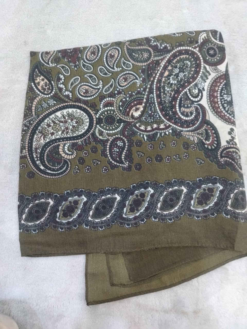 حجابات نسائية قياس ١٠٠ تخبل باللبس
باردة وقطنية اهم شي تضل ثابتة باللبس
السعر ٢٥٠٠
٢ ب ٥
توصيل بغداد محافضات ٣ الاف فقطط


**إذا كنت صاحب هذا الإعلان وتريد حذفه لأي سبب، رجاءا أرسل رسالة إلى الدعم الفني**