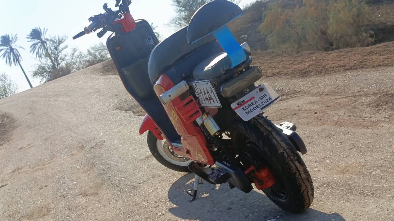 السلام عليكم دراجه شحن R9للبـيع نظيفه بيهه اكبربطاريات بلسوگ+سكليتر جديد+تايرخلفي جديد الدراجه كامله من شاحنه و سله وتچوه سوده +امرايات نقصهه بس مدگر وره فقط والسعر (400) عنوان بصره الزريجي النزله البرازيليه الرقم *********** بي واتساب
