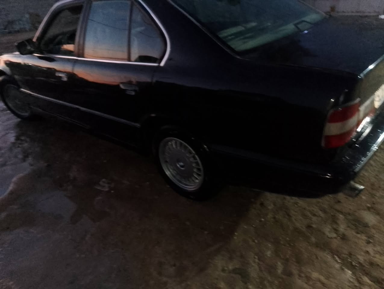 بيم البيع رقم نكليزي ديالى السعر42 محرك 2500 بطه كير وتماتيك اتصل ***********
