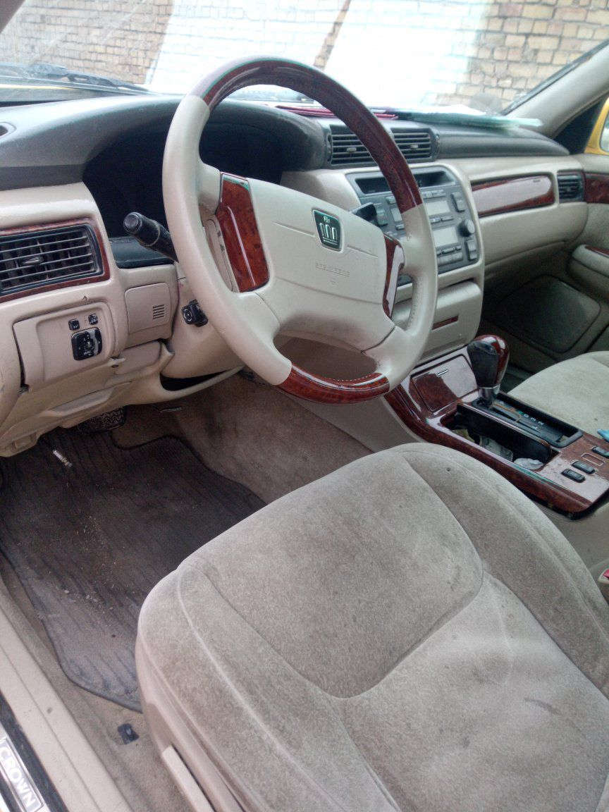 اعاده المنشور بسبب الوعود الكاذبه 
ملكه تاكسي كصتين رقم صلاح الدين الماني خط بغداد نجف 
السيارة كانت رقم اسود فحص موقت يعني لا عليه كمرك ولا ضريبه ولا افلوس رقم بس اترجعه خصوصي وتحول رقم دولي وسنويه بسمك. اتريد وكاله اتريد تحويل
4 دكم شاصي 75 كشنات كهربائي استيرن كهربائي فتحه 
مكينه حداديه كله مبدله جديده حتى العربانه جديده 
السعر 45 قفل قفل العنوان نجف ***********
