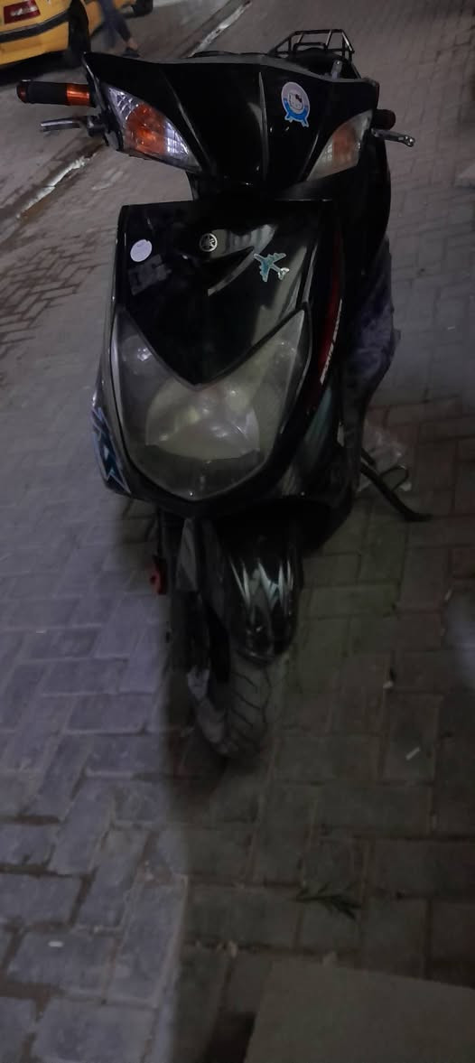 السلام عليكم شباب
سكنس فحل مكينه مكفوله كهربائيات كامله شغاله الدراجه نگرة سلف نضافة الكفرات75٪ بيها نقوصات بسيطة جداً عارضها مرواس سويج بسويج او بيع سعرها750 وبيها مجال للشراي او مرواس شعندك دراجه نزل بس اهم شي مكينه نضيفه والمو شراي لا يدخل رحمة لاهلكم 
***********
