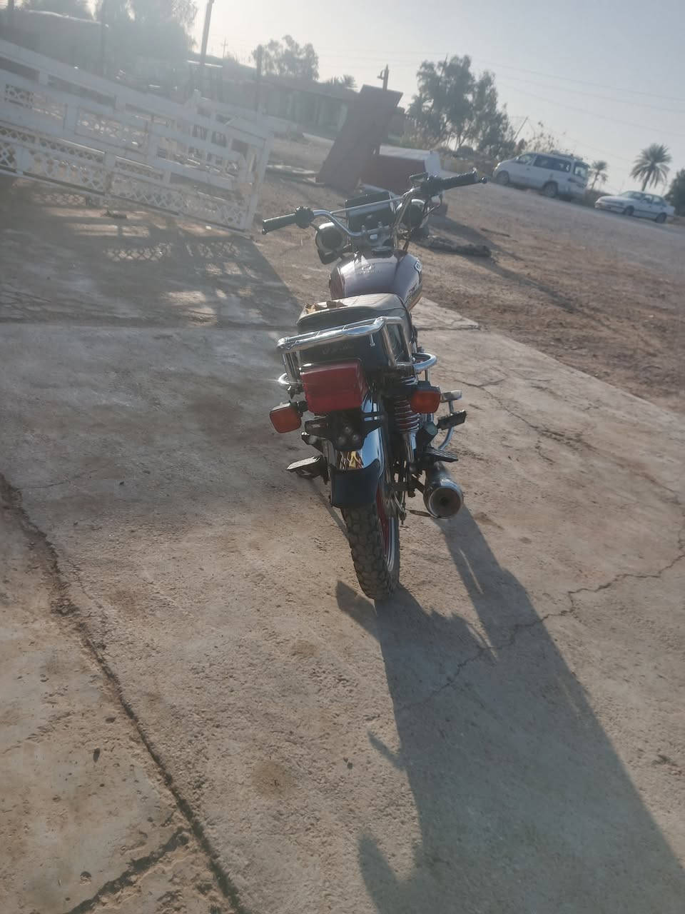 دراجة سيفان 2023
اوراق كاملة 
محرك مامفتوح 
مكفول من كل عيب 
سعره 520
مكانه جسر مندلي 
للاتصال 
***********
اتصال وتدلل
