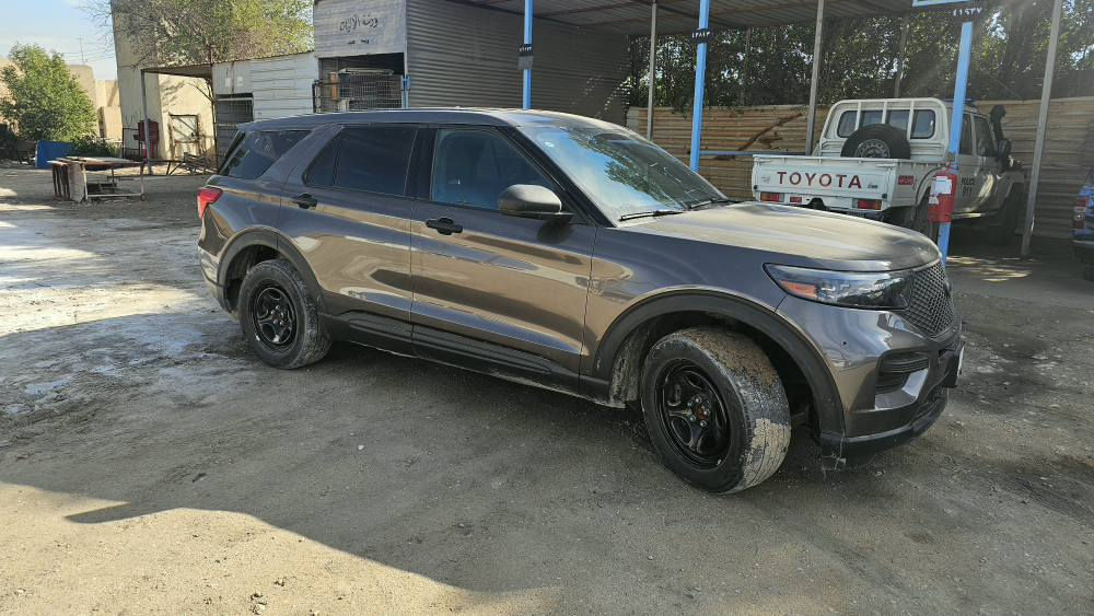 السلام عليكم فورد اكسبلور بوليسي ٢٠٢٣ تبديل قبق جنطه وصبغ جاملغ يمين خلفي بدون ايرباك بأسمي مكمرك وجاهز بدون رقم محرك ٣٣٠٠ تنفس طبيعي  عنواني بصره الحكيميه *********** السعر ١٨٣ وبيها مجال البصرة, العراق
