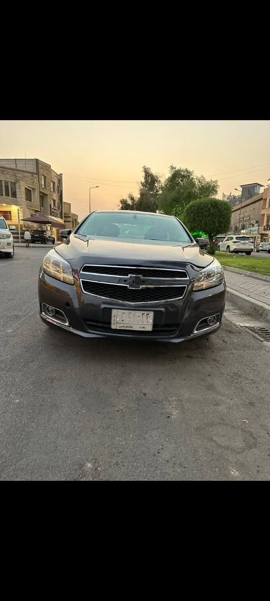 سلام عليكم ماليبو 13 امريكي ضرر قطعتين
فول مواصفات عدا الفتحه  مكاني بغداد سيديه السياره بسهه نواقص بيسطه 
تجي تشوفهه وجيكهه يلا تكطع سعرهه خلص مفتوح وتساب مفتوح ***********
