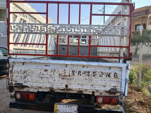 للبيع كيه سمسوك شرط تحويل محرك معمر رايمل طخم اطارات  جديد   باتري جديد حصت كاز. السياره ما تصرف علي دينار    السعر ٣٥ ورقه  عنوان تلعفر حي المتنى *********** او ***********
