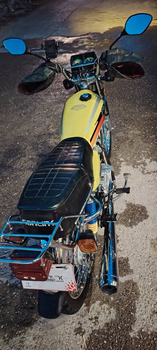 السلام عليكم دراجة نامة موديل
2025 دراجة نظيفة مكاني بغداد سعر ٦٠٠ وبية مجال
شراي يتصل *********** أوراق كاملة
