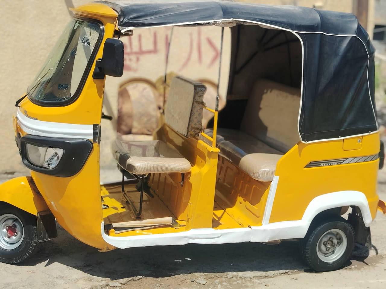 سلام عليكم  تكتك TVS نضيفه خير من الله مال شغل موديل 18 دخوله بل 19 اوراق اصولي
مكاني بابل الاسكندرية الحصوه رقمي *********** واتساب
