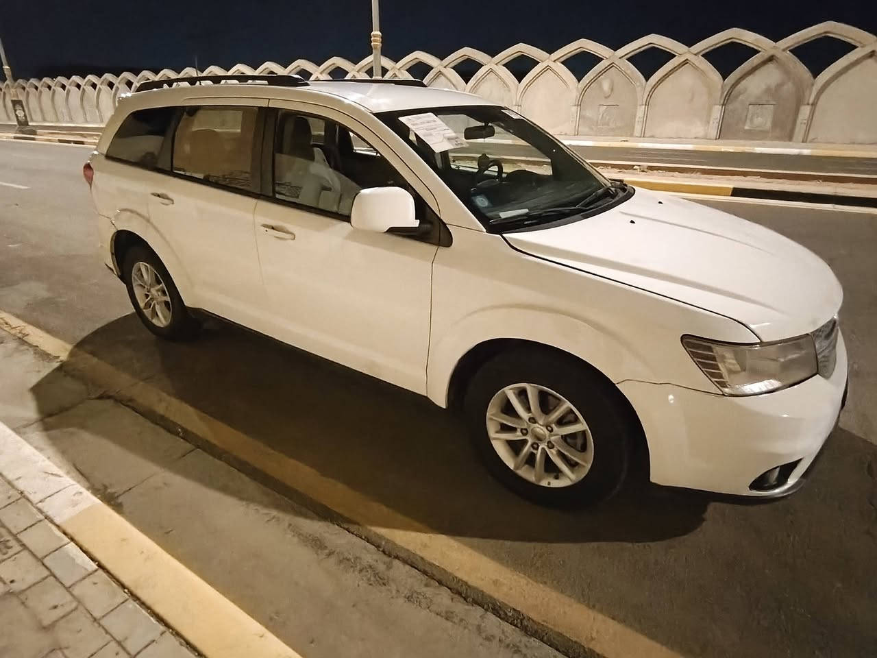 دوج جورني ٢٠١٦
مكينه ٦ سلندر
٧ راكب
٣ قطع تبريد
السيارت بدون ايرباك
كامله للأخير
السعر ١٢٥ و بي مجال
رقم ذي قار مكان السياره كربلاء
***********
