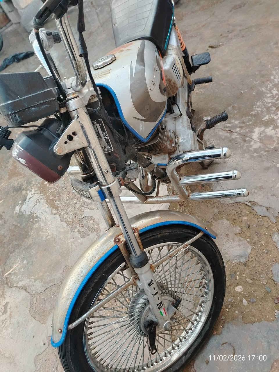 موطور للبيع اربع كير مابي عيب موديل 2016 الكهربائيات مو شغال بس الايت شغال والسعر 260 وبي مجال شراي تعال خاص


**إذا كنت صاحب هذا الإعلان وتريد حذفه لأي سبب، رجاءا أرسل رسالة إلى الدعم الفني**