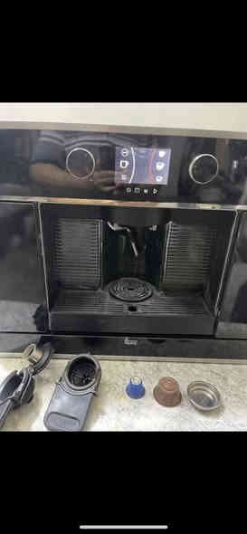 تتوفر مكاين قهوه باسعار مناسبة جدأ***********
