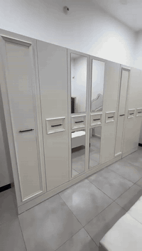 نجار فتح وشد غرف نوم تركي 🇹🇷🇹🇷 ماليزي مصري وعراقي 🇮🇶🇹🇷 
معا صيانه بلكامل من الغرف والمطابخ تركي 
متنقل بكل مكان
التواصل معا رقام ***********
***********واتساب
توجد كيه 🚚🚚 حمل نقل الثاث جاهز
