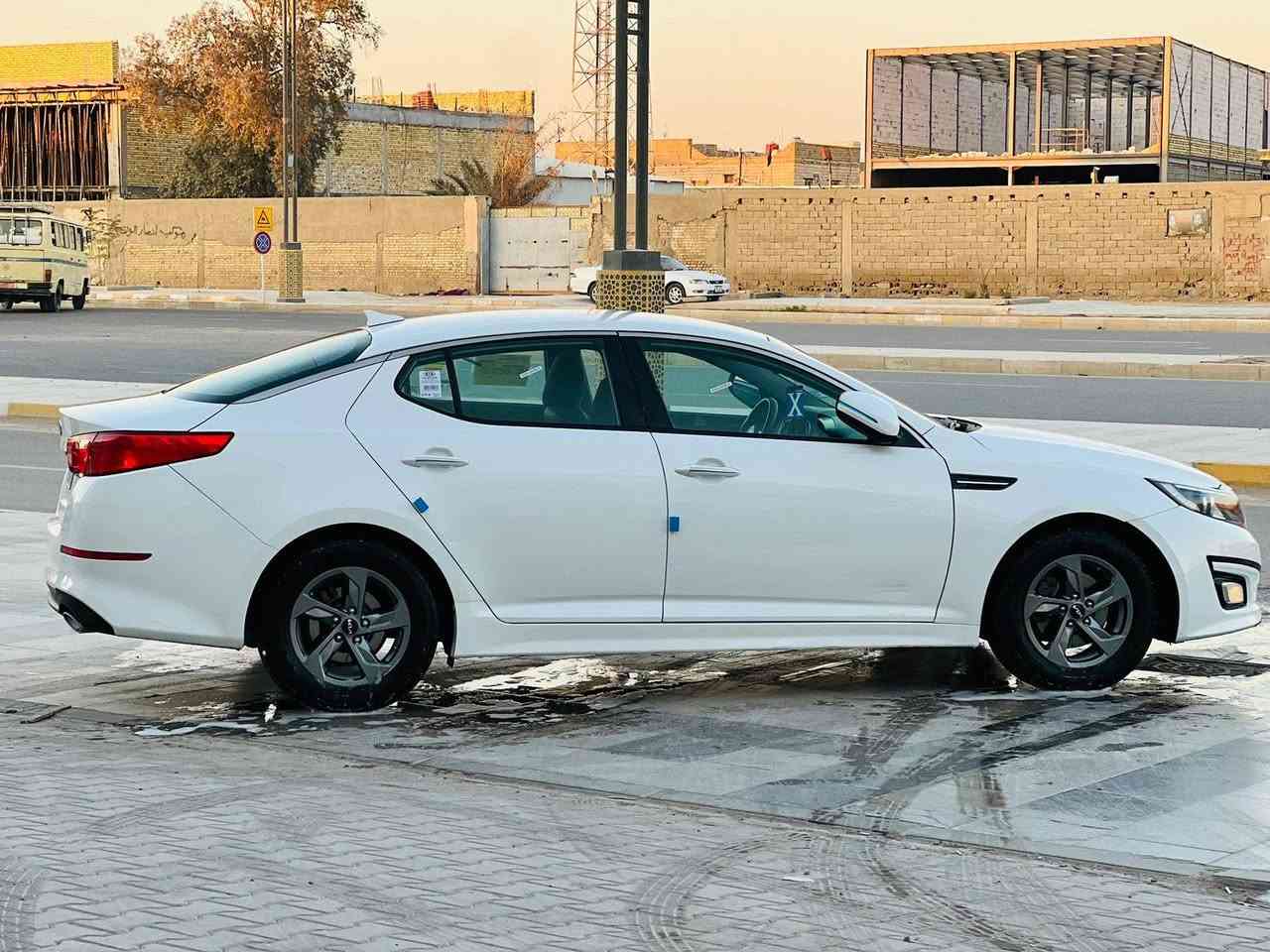 سلام عليكم
للبيع او المراوس كيا اوبتيما موديل 2015 رقم ذي قار انگليزي بسمنه تحويل مباشر 
وارد امريكي: جاملغ امامي وطرف البنيد بدون ضرر داخلي ايرباك ما طاك حادث كلش بسيط مرفق بصور والباقي مكفول حتى من بارد بدي صافي كلش 
مواصفات معروفه شاشه كبيره كامره دواره تحكم استيرن جهتين لايت لد زنون شفتات نضام ايكو مانع انحدار ويل كروم حساسات وباقي المواصفات المعروفه 
سياره جديده كلش بوضع شركه مكينه وكير وحداده وتخم تاير وتبريد شرط تراي زيرو وضع الوكاله سياره بمعنى الكلمه 
مــكـان-الــســياره-النــاصرية 
الــســعر:120 وبيها مجال 
الاستفسار اكثر 
***********
