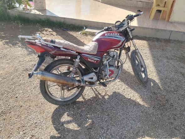 سلام عليكم ماطور هيوشه بدون اوراق للبيع  سعره 275 مكاني الخالديه *********** خاص ماكو اتصل عليه
