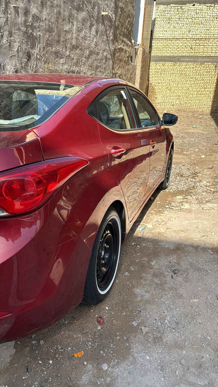 للبيع الانتراموديل 2012بغداد رقم جديد باسمي سنويه جديده هزه جديده صدر امامي خلفي جديد تخم تاير تبريد منظومه جديده السياره ماناقصه برغي السعر ١٠٥
مكاني المشتل للاتصال ***********
