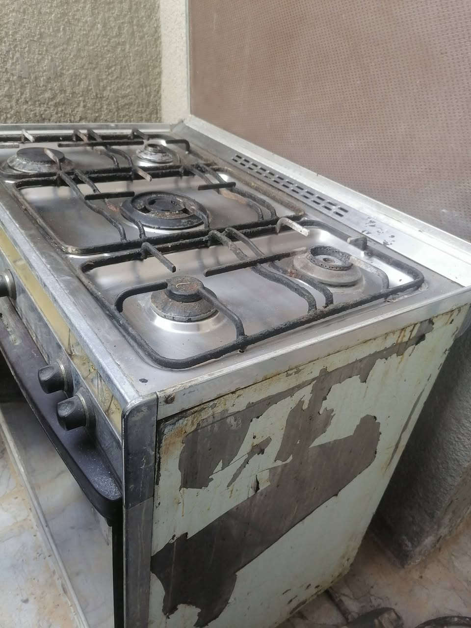 السلام عليكم 🤍🔥
غساله وطباخ للبيع الغساله 175 والطباخ نفس السعر بيهن مجال للطيبين 
الغساله  اخت الجديده مامصلحه ولا مره 
والطباخ شغال وزين بس يرادله غسله زينه وملات العيون مالته نقص بس يرجع جديد
لو مامحتاجه وعندي غيرهن ما ابيعهن 
اتصل واتساب او علخط ***********
