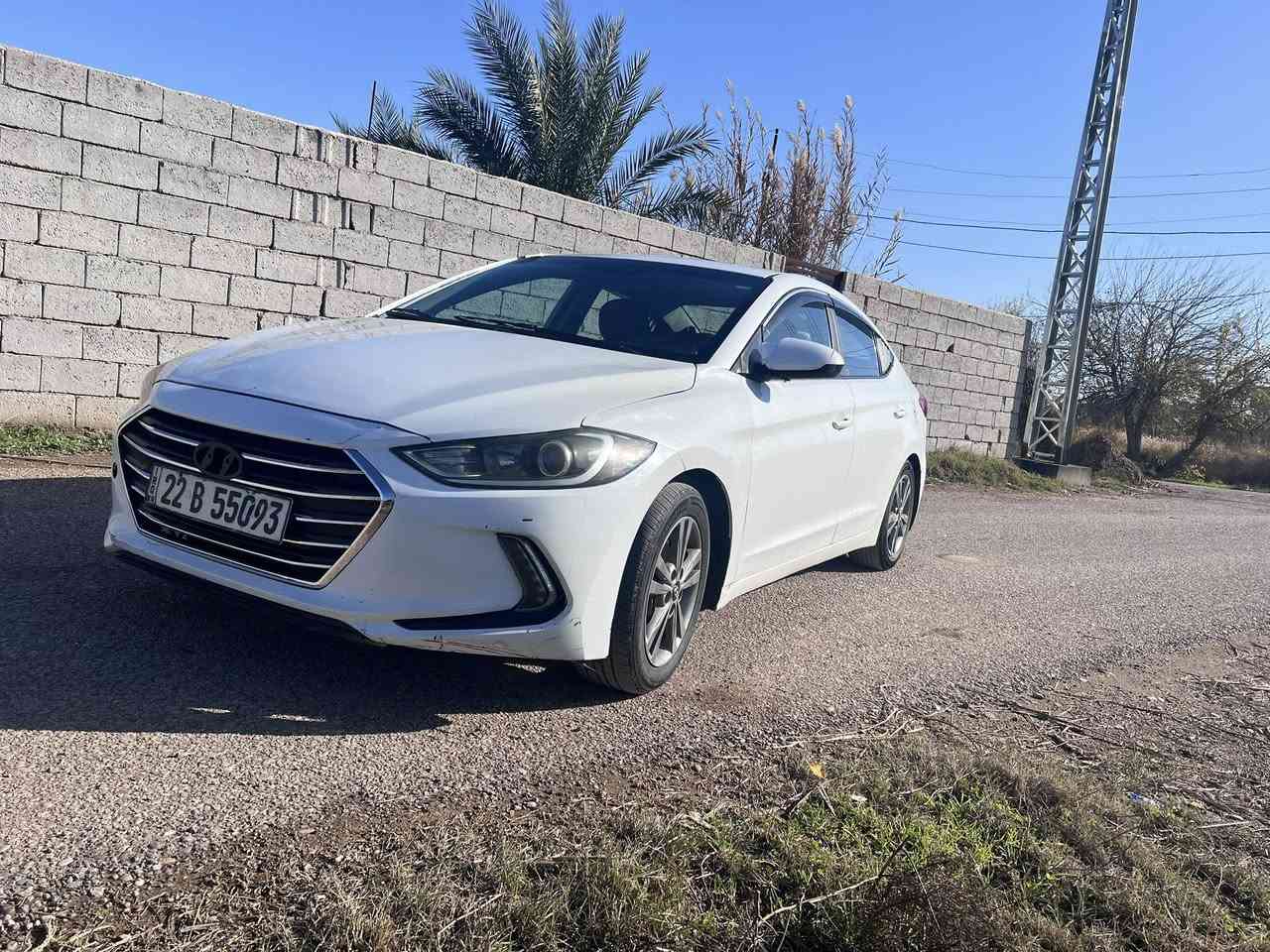 السلام عليكم 
النترا موديل 2018 أمريكي 
گير at مكينة 1800
شاشة كاميرا مانع انزلاق باقي المواصفات معروفة 
ظرر موضح بالسونار بدون دواخل 
سيارة جاهزة ونضيفة متصرف عليها اي شي
السعر 120
للتواصل ***********
