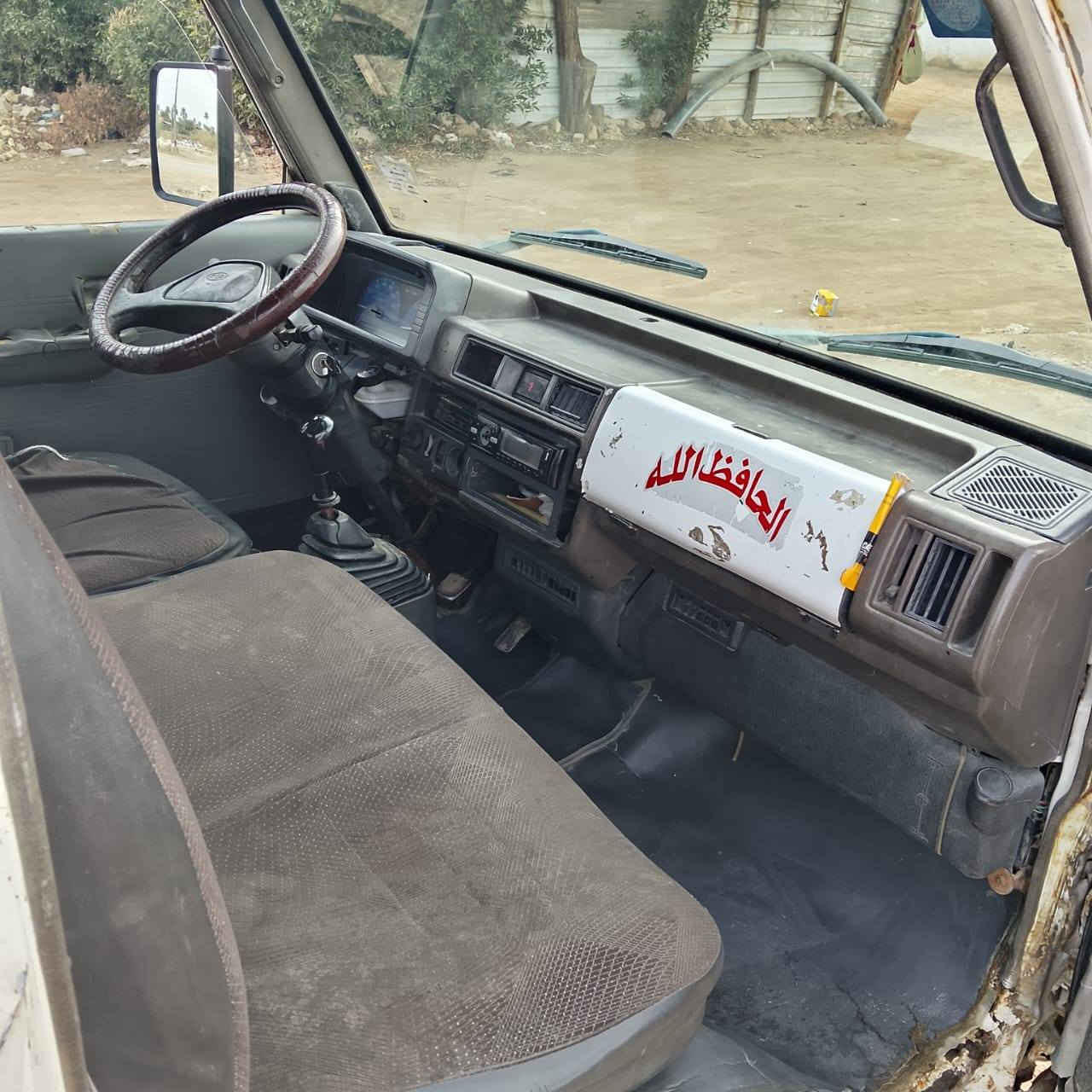 السلام عليكم كيه بنكو 95 سياره جاهزه مكينه استوه امجفته مكفوله من كير ومكينه ورقم شاصي رقم إنكليزي بسمي تحويل ثاني يوم مشروع وطني يعني وين ماجان تتحول سعره 47وبي مجال شي بصيط مكاني ديوانية شاميه صلاحيه ***********
