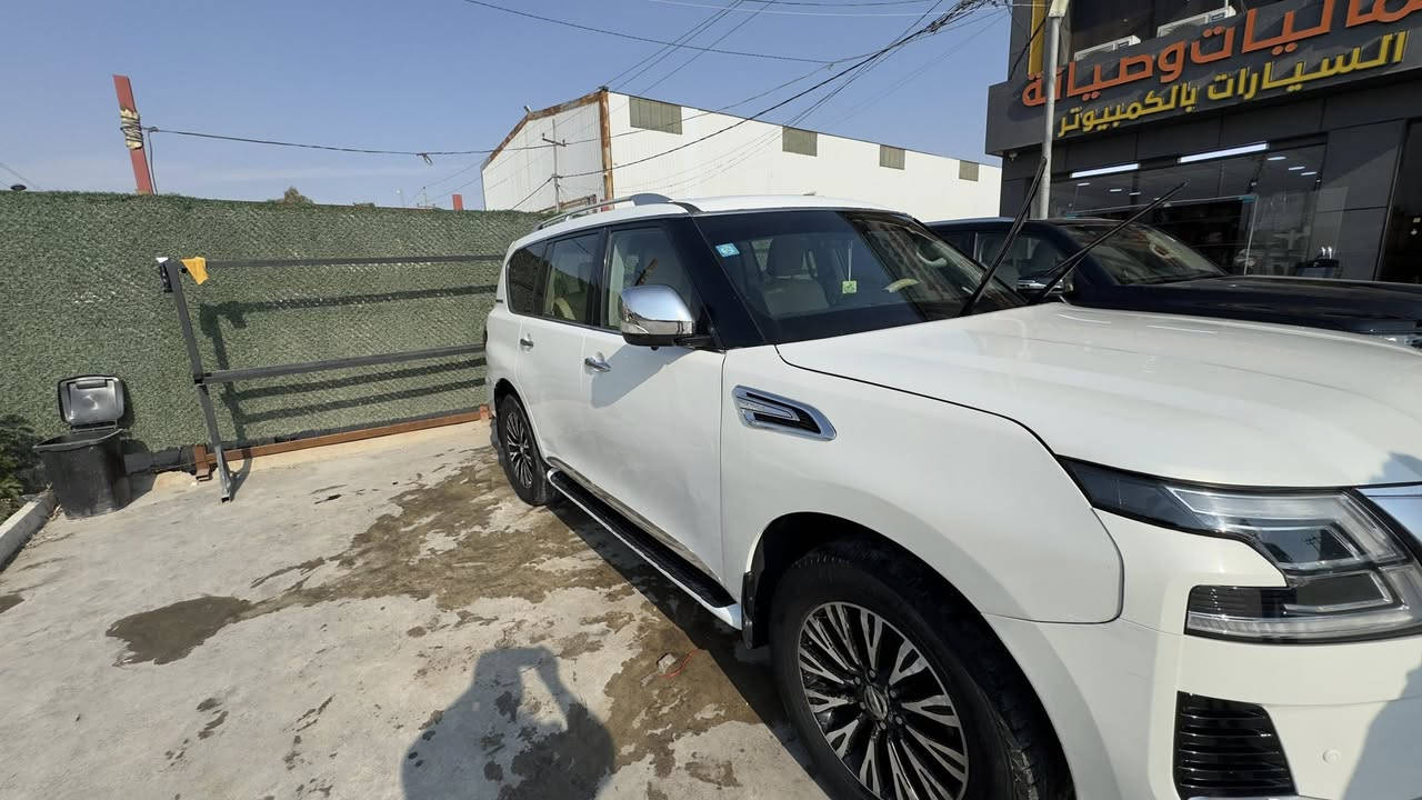 بسم الله الرحمن الرحيم
نيسان باترول 2010 { محدث 2024 } 

صندوك كهرباء / ثلاجة / سلايت والمواصفات البقيه المعروفة 

فئتها { Le } محرك 5700  

السيارة بيها حادث جاملغ يسار وايرباك دركة فقط 
تكشير خفيف في القمارة 

بيها صبغ قطع التحديث + بابين 

السونار مرفق مع الصور 

مكان السيارة الانبار الفلوجة 
السعر ١٩٠ $ وبيها مجال للطيبين 

للاستفسار راسلني على الصفحة او اتصل على الرقم 

***********
