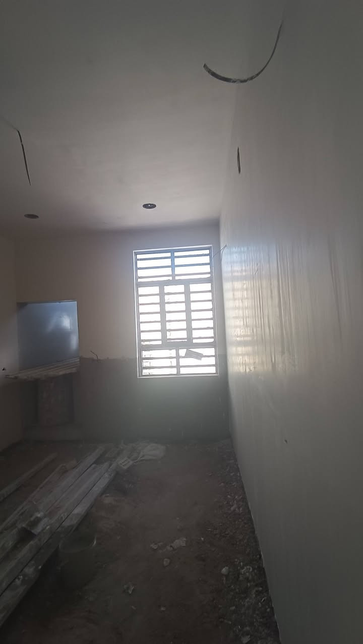 سلام عليكم كادر (3) خلفات ✅جص وبورك شغل درجه اولى متفرع مكاني بغداد مدينه الصدر رقمي ***********متواجد واتساب
