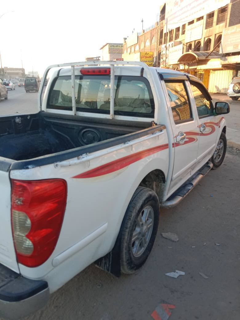 بيكب كريت ويل رقم قادسيه انكليزي موديل ٢٠١٣ مكفوله من الضربه والتبديل كير ومحرك وحداديه مكفولات تخم تايرات موجوده بالحله حي نادر سعر ٦٥ وبيه مجال بسيط الاتصال ***********
