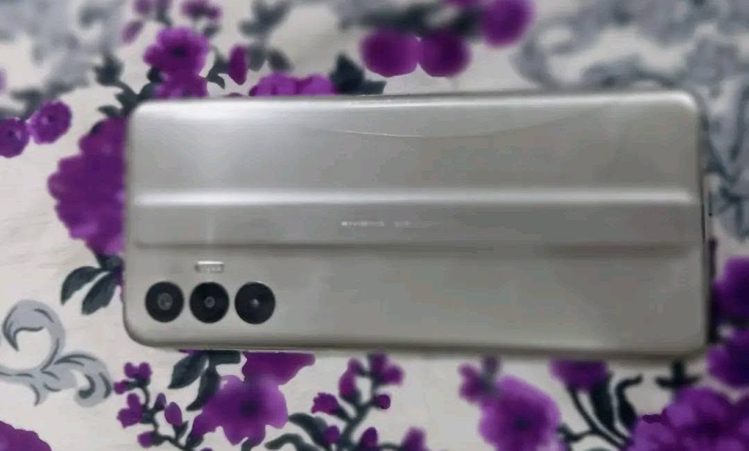 السلام عليكم  جهاز للبيع ذاكره 128 بطاريه 700  500جيجا بايت  +600جيجا بايت  سعر خاص سعره مناسب يشغل ببجي وبيس  60 فريم


**إذا كنت صاحب هذا الإعلان وتريد حذفه لأي سبب، رجاءا أرسل رسالة إلى الدعم الفني**