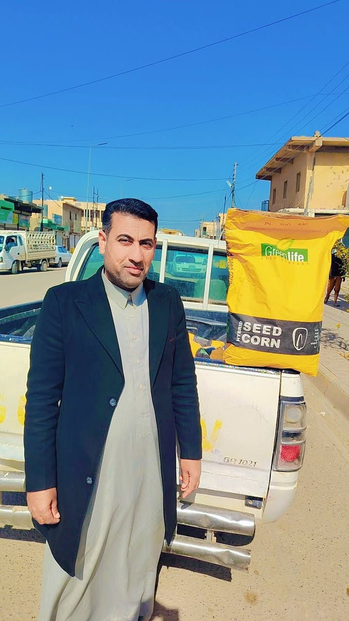 تجهيز اليوم بذور الذره الصفراء PL700 للعروه الربيعيه مع مفسد بذور بروبونيت للتواصل ***********
