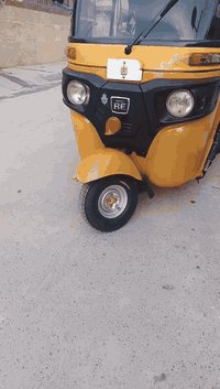 سلام عليكم تكتك البيع 2021 مرقم انكليزي تحويلي بسمك التكتك ما متعوبه لا صبغ ولا معجون بيه طخات بسيطه مكينه مجفت جديد المكان بغداد السعر اتصل وبيك خير وتدلل رقم ‏‪0770 417 4692‬‏
