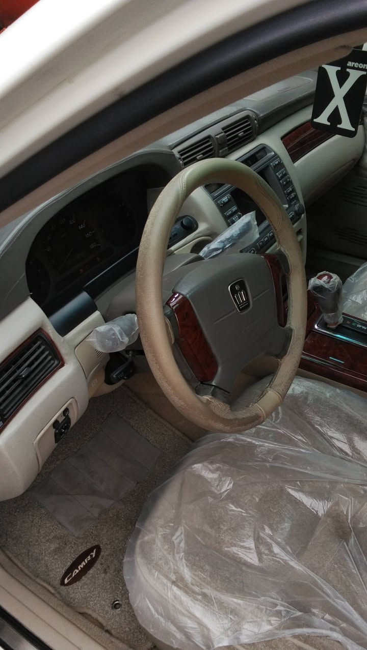 ملكة كصة جنطة فقط
تبريد وتفئة جديد 
حدادية ومكينة وكير كلة جديد 
سيارة جاهزة 
ألسعر:38
الاتصال ع هذا الرقم ***********
