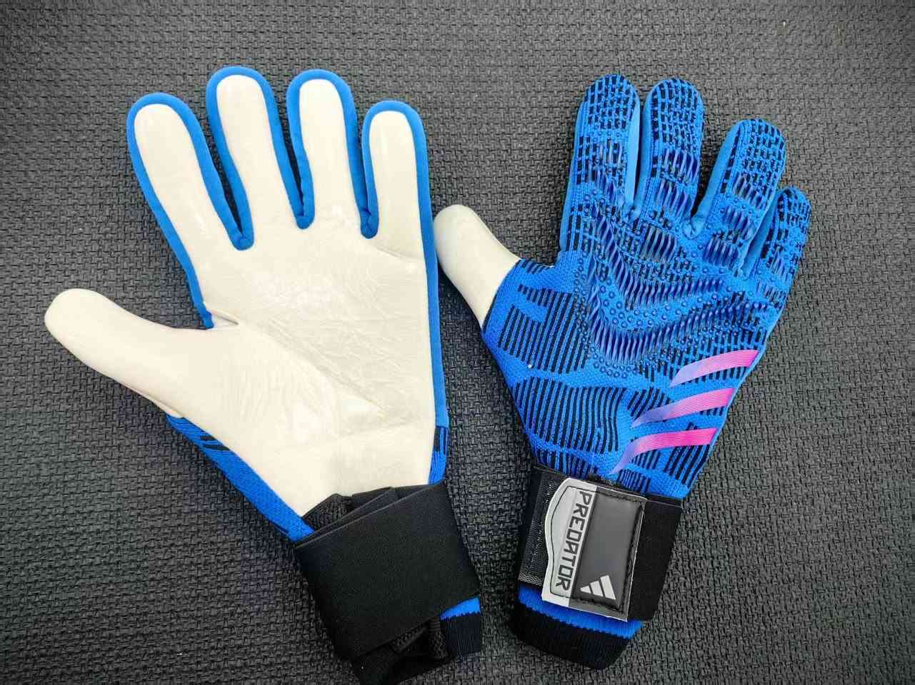 قفاز حارس درجه اولى دبان ألماني 
الاحجام
 9
10
البيع جمله ومفرد
سعر المفرد 35 الف 
مجمع الهدف الرياضي    
  تجهيزات عدي الرفيعي
 
***********/واتساب 
‏‪***********‬‏/واتساب
تتوفر لدينا خدمه التوصيل الى بغداد وجميع المحافظات خلال 18ساعه
