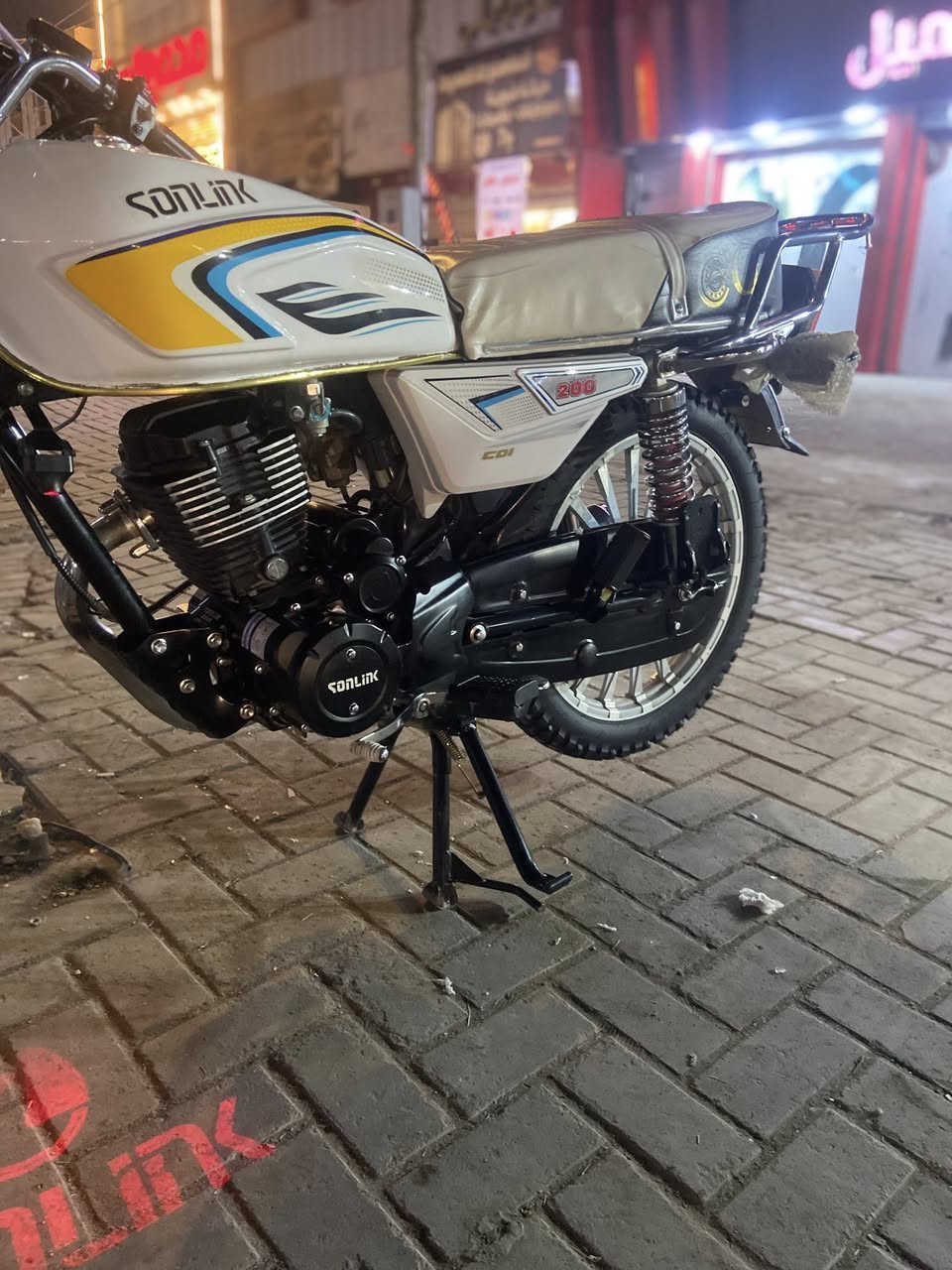 دراجه سوينك 2025مصار هواي من منزله مكينه 200
تشغيل عن بعد سويجات ثنين البيع ب850وبيه مجال كلش قليل حك الجيه 
مكاني بل شعب 
***********
الموشراي اليتصل
