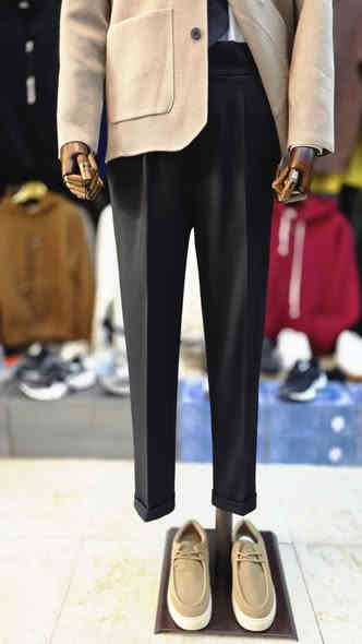 شياكةة مميزه و ومختلفه مع أزياء قصر الامراء 
عنوان مسيب شارع الحسينية
***********
يوجد توصيل جميع محافظات
