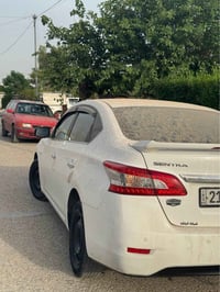 نيسان سنترا • ٢٠١٥ • ١٨٠٠٠٠ كم