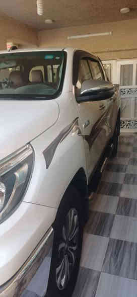 بيكب هايلكس
موديل ٢٠١٨ سعودي
باسمي رقم انكليزي مميز بغداد
محرك ٢٧٠٠ فور ويل اوتو
تشغيل بصمه وبصمتين أبواب
وسويج عدد ٢  بصمه
سياره مكفوله 
السعر ٢٨٠$
موجود واتساب رقم تليفون ***********
