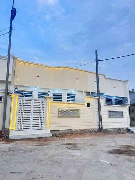 مكتب المصطفئ للعقار بيت للبيع
عنوان البيت مقابل ملحق قرية الغدير***********☎️
تفاصيل البيت 👇👇المساحه 110متر 
#ال
سعره 50وبيه مجال 
#غرف نوم عدد 2
#وصاله عدد 
#حمامات عدد 2 
 
#ملاحضة البيت بناء 2025
سند 25
#شارع عرض 10متر
ماء+كهرباء+كيبل ضوئي مقابيل +مولده+مدارس حكوميه واهليه ومول تسوق منزلي 

جميع الخدمات متوفره
للاتصال 
***********واتساب النجف
