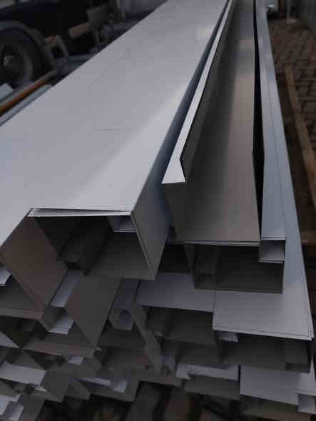 ساقية ٣ متر 0،5

السعر ٨ الاف

العنوان بغداد شارع الشيخ عمر
للتواصل
***********
