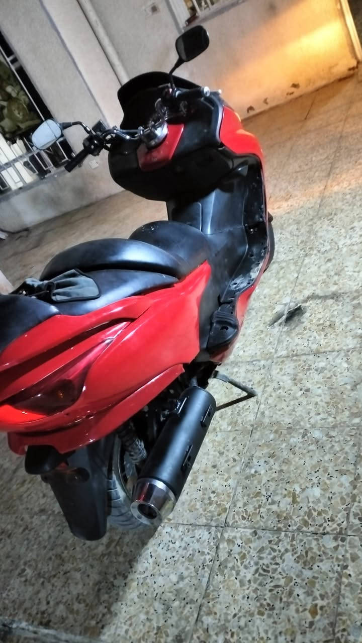 08 للبيع مكاني حسينيه راشديه دراجه بيها تغليف المكينه برغي مامفتوح بيه بلاد كفاله نصبته حلوه نقصها بصيط جاملغ امامي او واقيه بس دراجه دهن او بانزين سنه ماعليه شي سعره 640 الف قفل دراجه متعوب عليه ***********
