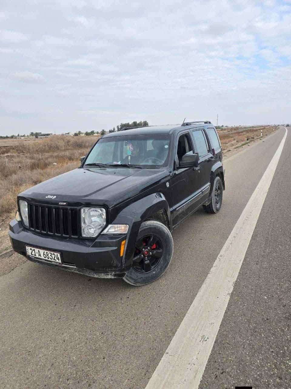 جيب ليبرتي
لون اسود
دفع رباعي 4×4
سيارة عليهة عازل حراري
كامرة أمامي خلفي داشكام
صدر جديد
محرك خيط تبخير
كير سليم
ضربتهة جاملغ أيمن
تبريد ثلج فريز كمبريسر راديتر كلة جديد
رقم سليمانية تريد تحويل او وكالة 
سعرهة 79
للاستفسار ***********
