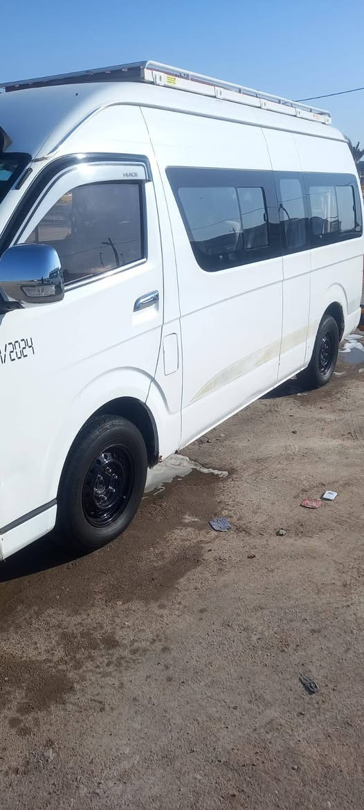 السلام عليكم 
هايكر موديل 14 كفاله من الضربه والصبغ ماعدا خياس توه بادي ماشيه 114  مكينه كير اكسن كفاله 
مكينه جديده توني مبدلها طابوكه تبريد شغال ثلج
 دوشمه عامه قبل شهر 
كاعيه كشنات تنته صفاح 
+ تلبيسه خامات بسمي تحويل ثاني يوم مكاني بصره 
بيع او مراوس 
للتواصل ***********
