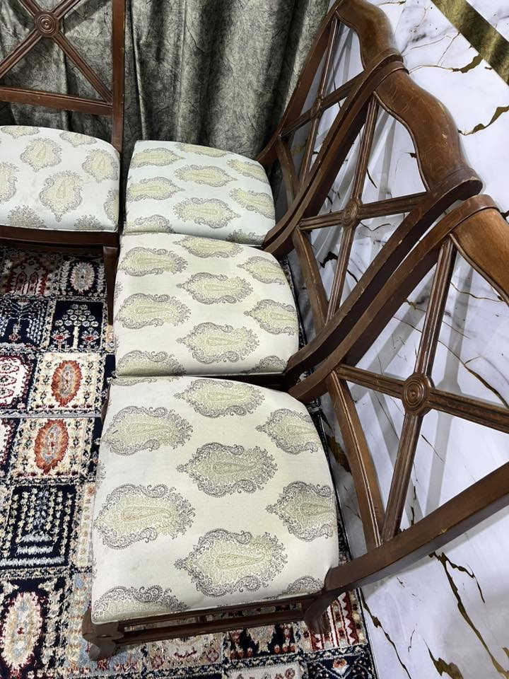 للبيع السعر 200 صناعه اوربيه عنوان الشعب ***********
