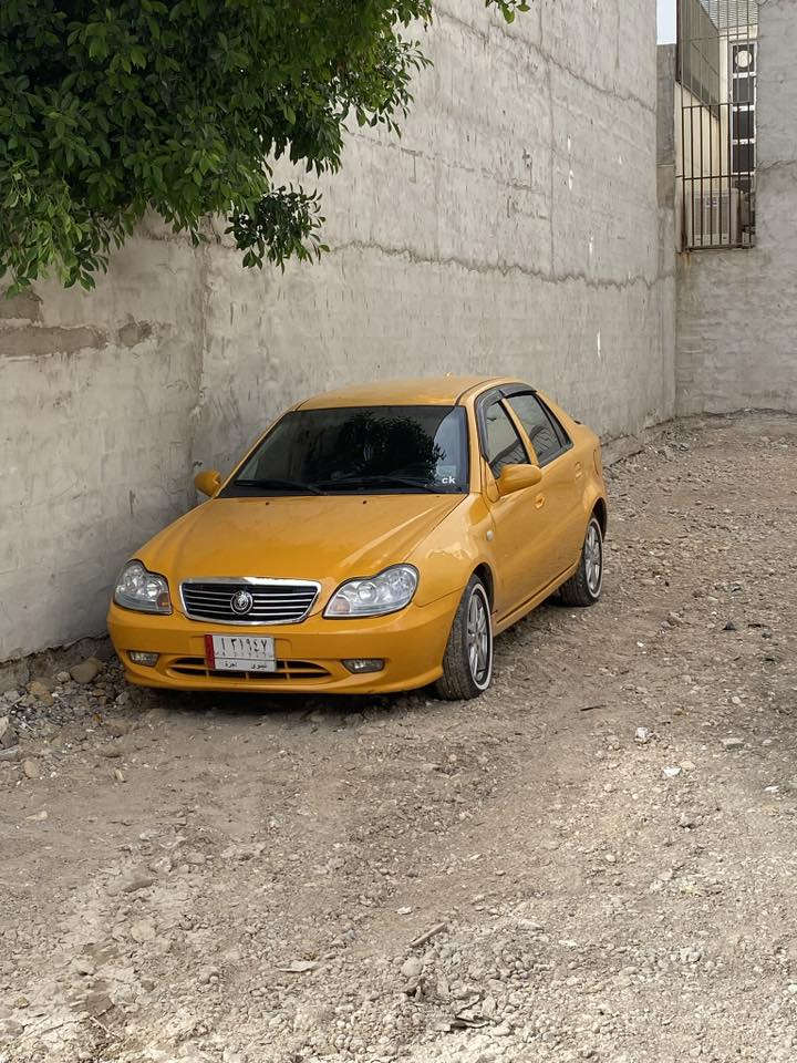 للبيع سي كي 
رقم نينوى الماني تحويل فقط بشرط
محرك كورلا معمر 
كير جديد
تايرات جديدة
باتري جديد
داينمو جديد
طخمها جديد 
بيها صبغ عكال تقحيل فقط والدواير الورا
دوشمة جديدة 
جام امامي جديد
عليها هيئة علمشتري 
مكاني موصل ايسر متواجد من ال 3 العصر الى 10 بليل
السيارة ماتحتاج اي مصرف 
للاستفسار ***********
السيارة احلا من الصور 
#السعر48
