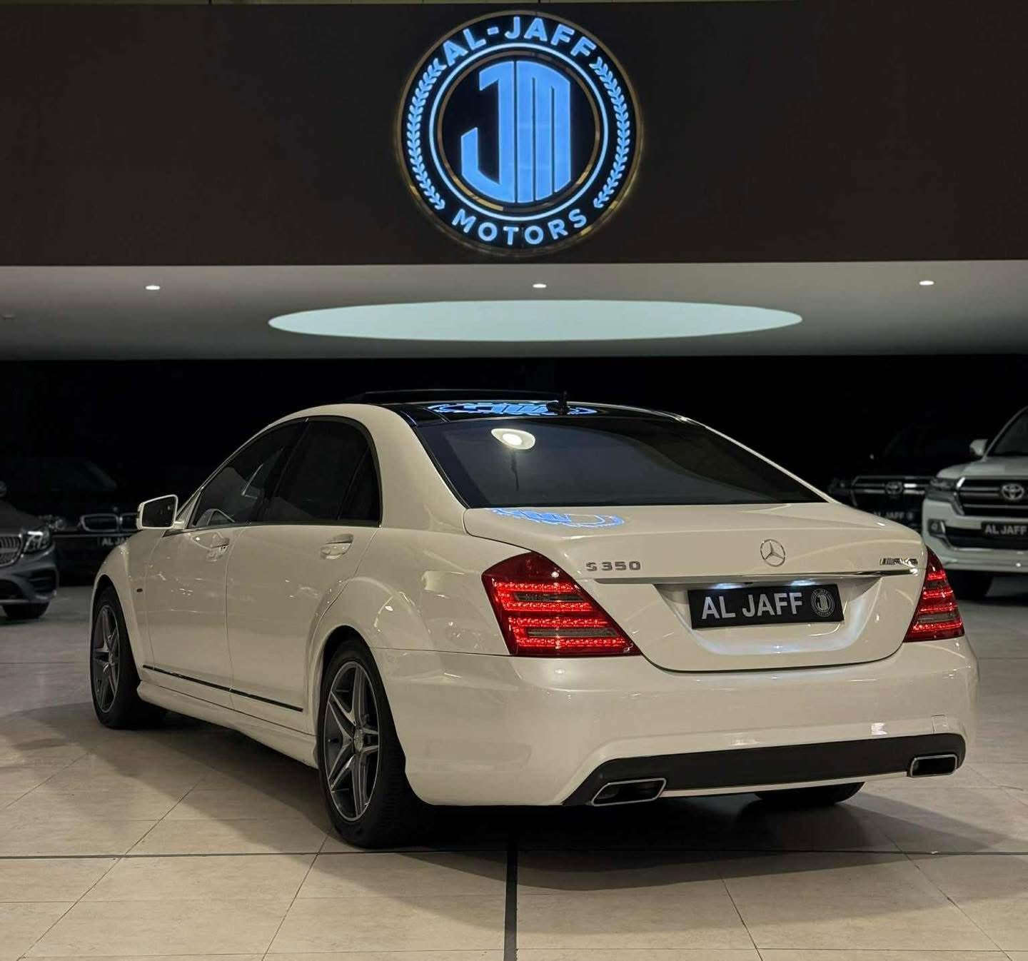 💵لمعرفة السعر:: اترك تعليق يصلك السعر تلقائيا💵
 
2012 - S350 ‎مرسيدس بنز 

وكاله خليجي
مكفوله من الضرر عدا بارد بسيط في الجاملغ الخلفي الايسر 
محرك 3500 
ماشيه 150 الف كيلو 
كت كامل AMG وكااله
مواصفات
بانوراما 
بصمه 
لايت زينون
لايت داينمك 
٤ ابواب شفط
٤ كشنات كهرباء 
٤ كشنات خزن
٥ بردات كهرباء
دخول ذكي ٤ ابواب 
صندوك كهرباء
نظام تعليق هوائي 
نظام تعليق رياضي
شفتات ستيرن 
داخل صاج 
مري كهرباء 
ترحيب بالمري
سيدي جنجر ٦ اقراص 
حساسات امامي خلفي 
السياره بدون اي نقص 
‎مكان السيارة السليمانية 

 رقم صاحب السيارة
***********
