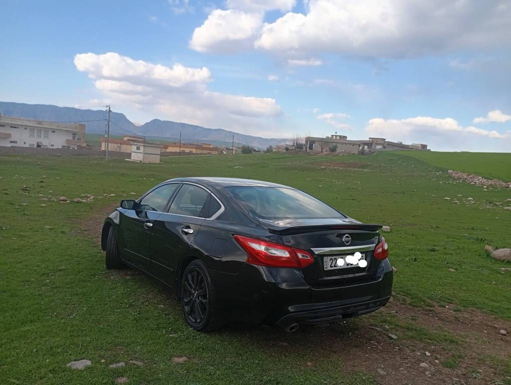 التيما2017 sr💥 ئيس ئار
جاملغيكي پيشه وه تنها په مپه
له گه ل قباق سندوق 
گير ماكينه به شه رت 
                               ***********🟩
سعر 112 ورقه أربيل, العراق
