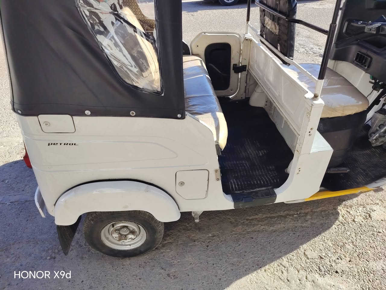 سلام عليكم شباب تكتك موديل 21 تكتك كفالة عامه محرك مفتوح لا تنقيص ولا تبخير التكتك كفاله خير من الله تراي زيرو اورق المصطفى العنوان بغداد السعر خاص التصال *********** متواجد
