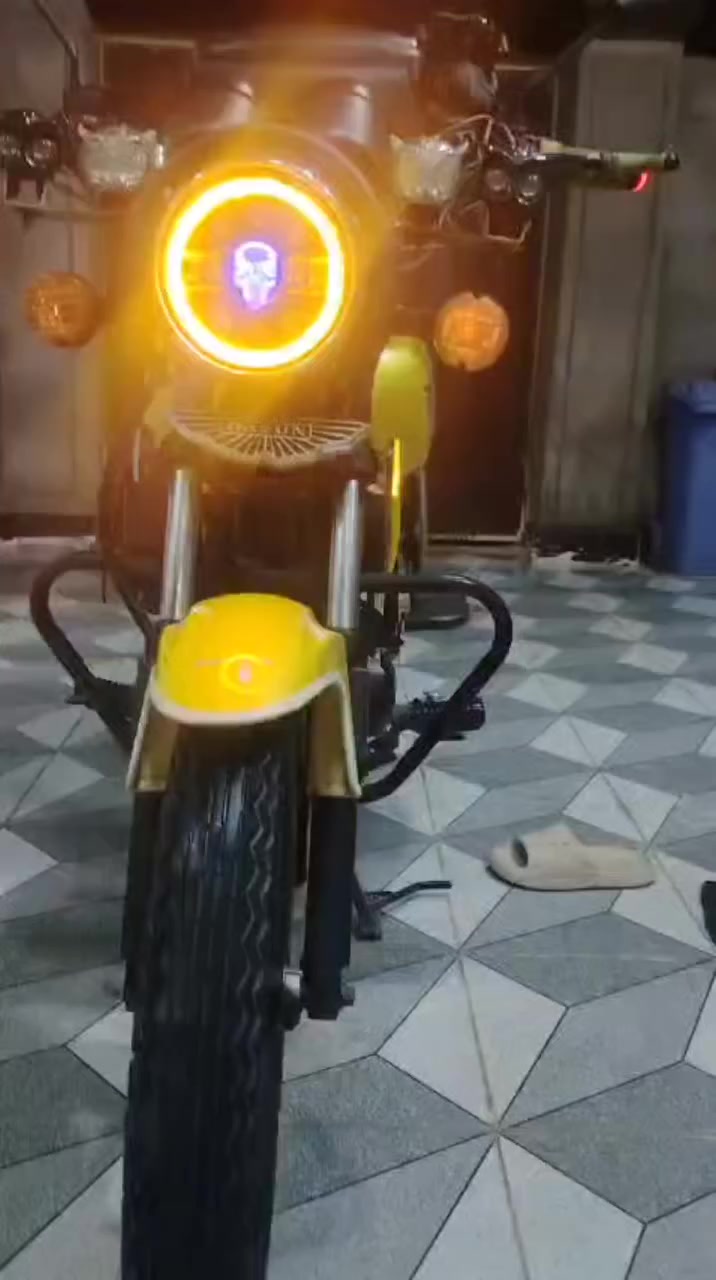 دراجه دايون 23 محرك 200c مكفوله كفاله عامه تفيلس ما مفيلس نقصها باتري فقط فقط (مرقمه ذي قار مشروع وطني رقم مميز) السعر خاص 
*********** واتساب و رصيد او رمش مكاني رفاعي
