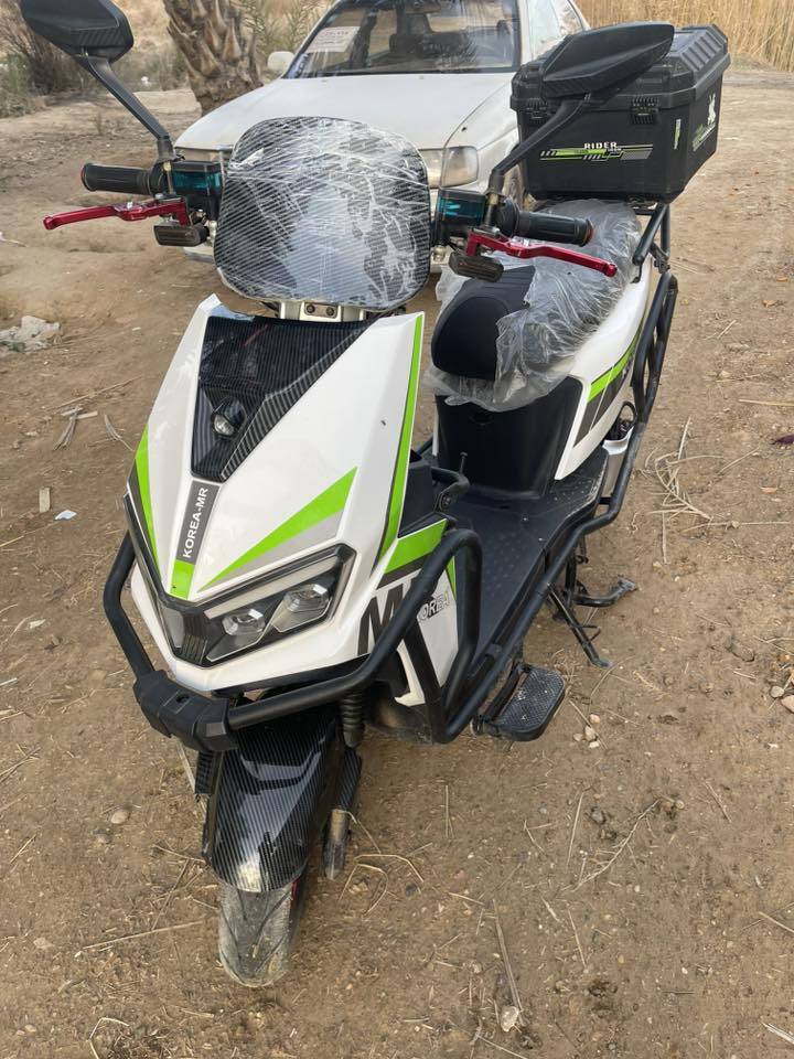 موطور شحن موديل 2026سكنيس تشغيل عن بعد بصمه كارت ست بطاريات نضام بك بطاريات يقران 11ونص رقم تلفون ***********/السعر ٨٥٠
